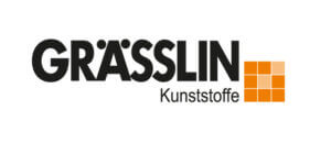 Logo von Grässlin Kunststoffe mit schwarzem Schriftzug und orangenem Quadratmotiv.